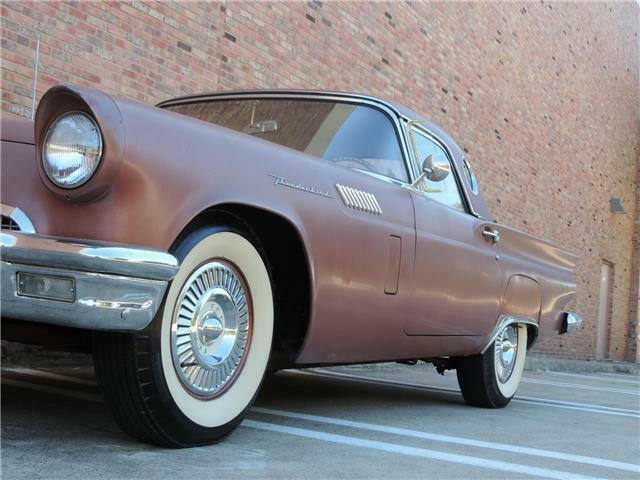 Ford Thunderbird 1957 image number 21