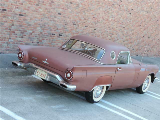 Ford Thunderbird 1957 image number 33