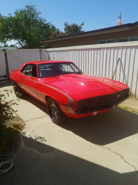 Chevrolet Camaro 1969 image number 2