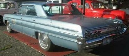 Oldsmobile Ninety-Eight 1962 image number 20