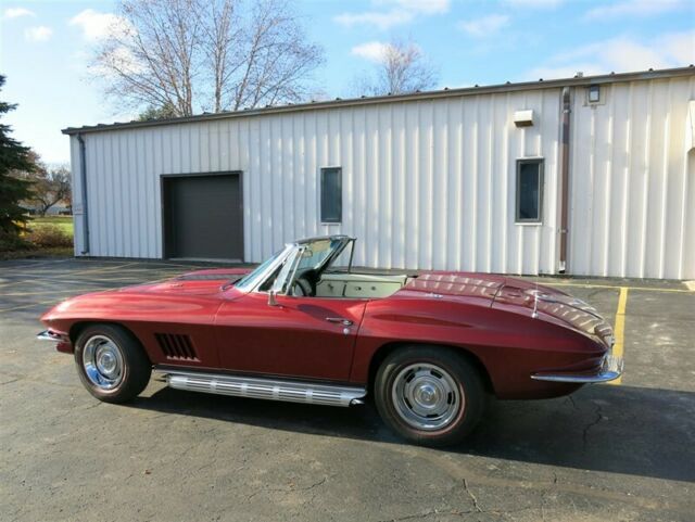 Chevrolet Corvette Convertible, 1967 image number 5