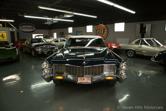 Cadillac DeVille 1965 image number 2