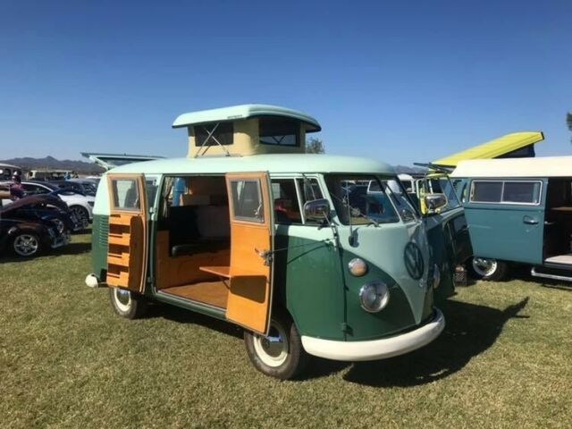 Volkswagen Bus/Vanagon 1965 image number 31