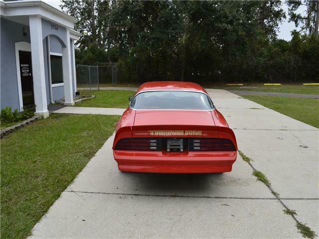 Pontiac Firebird Trans-Am 1978 image number 4