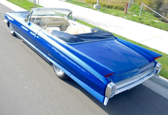 Cadillac DeVille 1962 image number 0