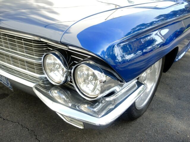 Cadillac DeVille 1962 image number 12