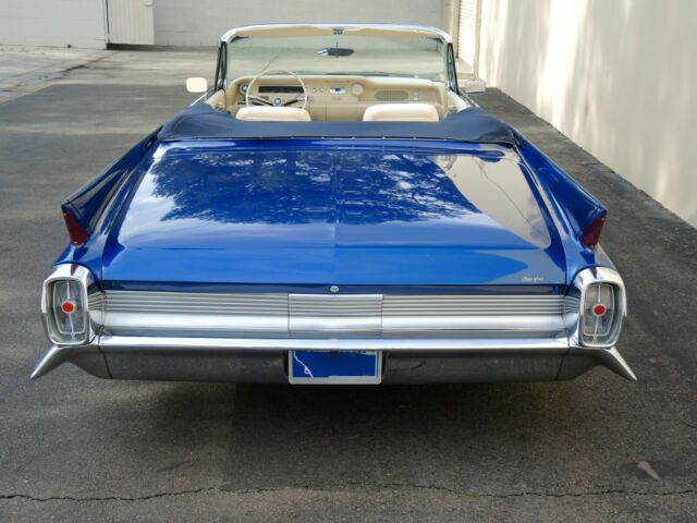 Cadillac DeVille 1962 image number 15