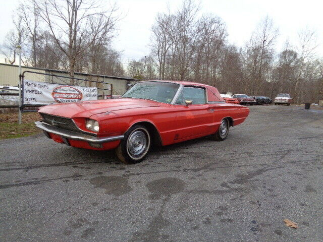 Ford Thunderbird 1966 image number 2