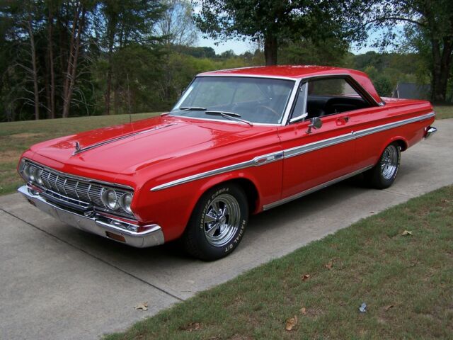 Plymouth Fury 1964 image number 2