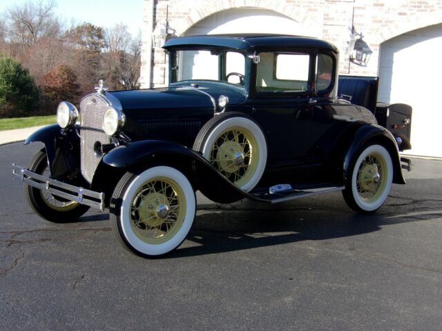 Ford Model A 1930 image number 1