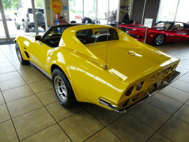 Chevrolet Corvette 1973 image number 27