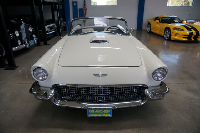 Ford Thunderbird F-Code Supercharged Convertible 1957 image number 29