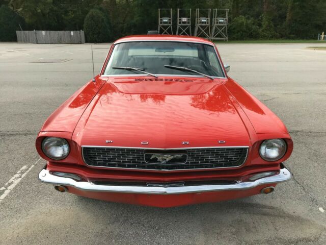 Ford Mustang 1966 image number 29