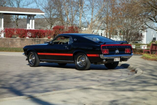 Ford Mustang 1969 image number 2