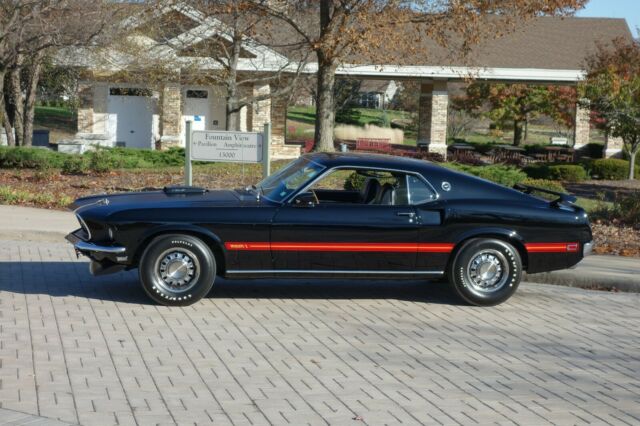 Ford Mustang 1969 image number 25