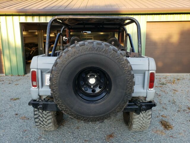 Ford Bronco 1972 image number 5