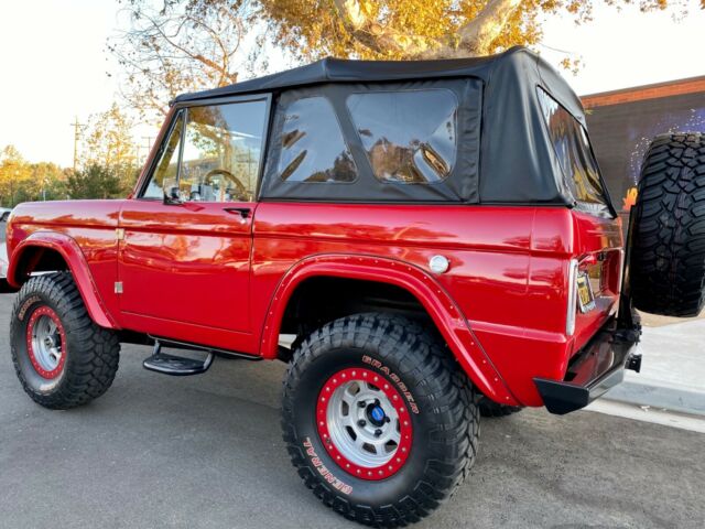 Ford Bronco 1972 image number 1