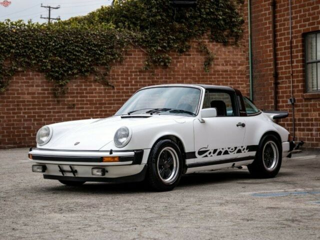 Porsche 911 1977 image number 1