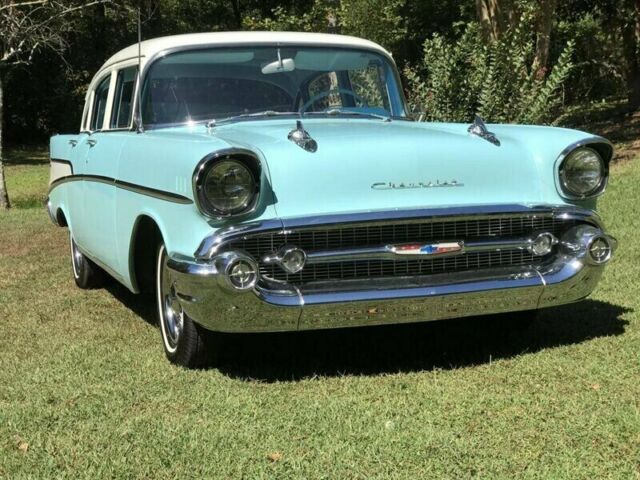 Chevrolet Bel Air/150/210 1957 image number 23