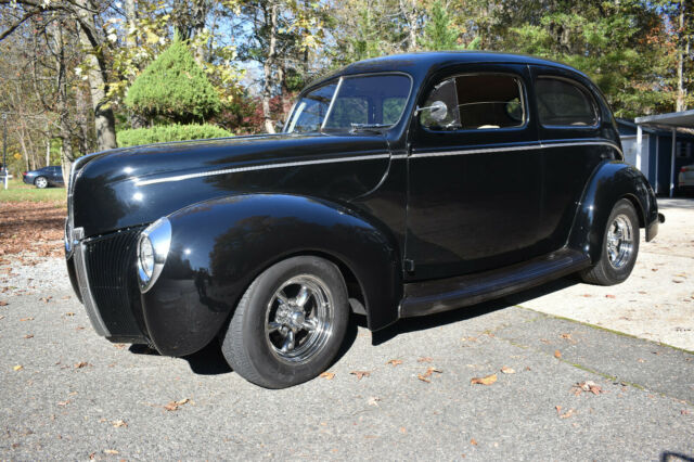 Ford Standard 1940 image number 1