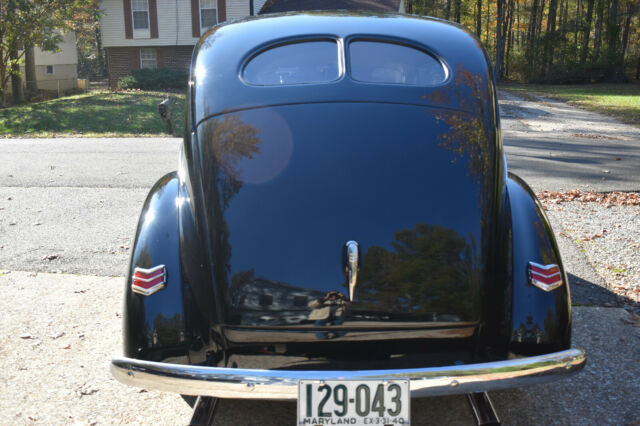 Ford Standard 1940 image number 29