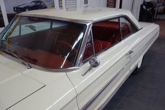 Ford Galaxie 1964 image number 18