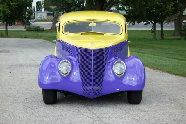 Ford Hot Rod / Street Rod 1937 image number 2