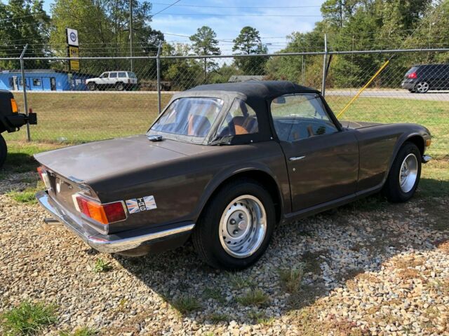 Triumph TR6 1973 image number 0