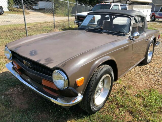 Triumph TR6 1973 image number 1