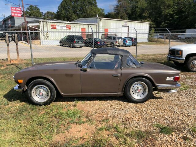 Triumph TR6 1973 image number 11