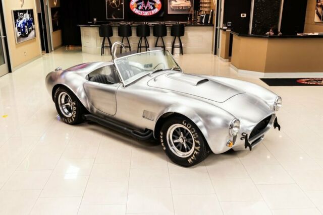 Shelby Cobra 1965 image number 8