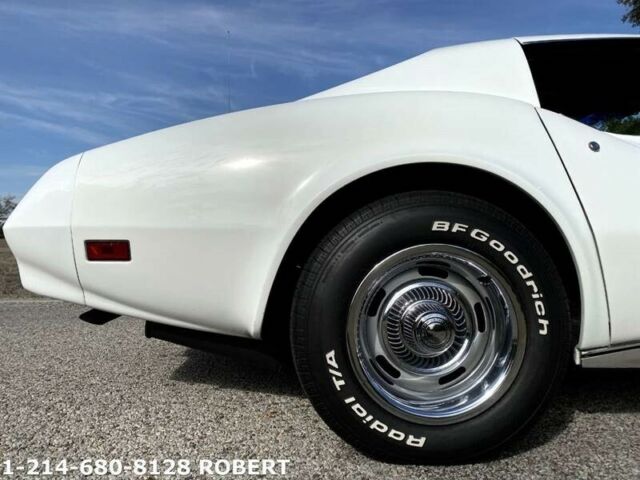 Chevrolet Corvette 1974 image number 32