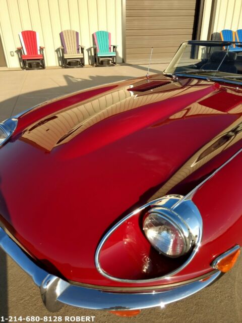 Jaguar E-Type 1969 image number 26