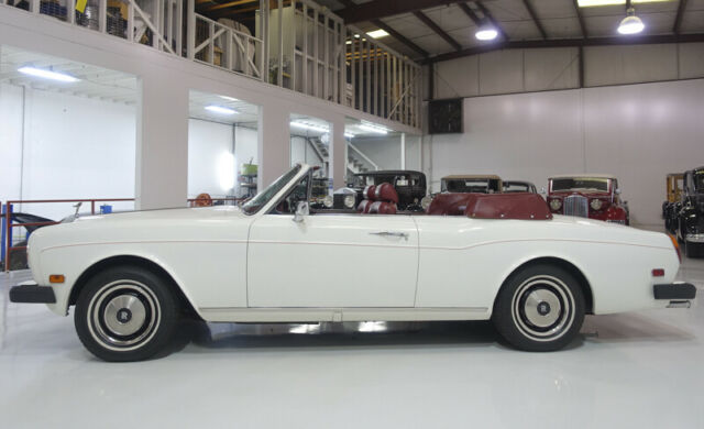 Rolls-Royce Corniche 1979 image number 6