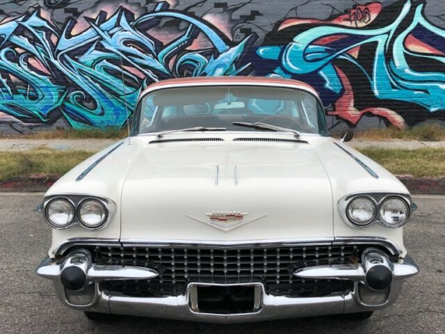 Cadillac Series 62 1958 image number 23