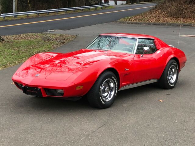 Chevrolet Corvette 1976 image number 1