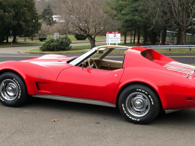 Chevrolet Corvette 1976 image number 13