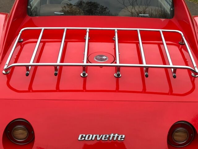 Chevrolet Corvette 1976 image number 30