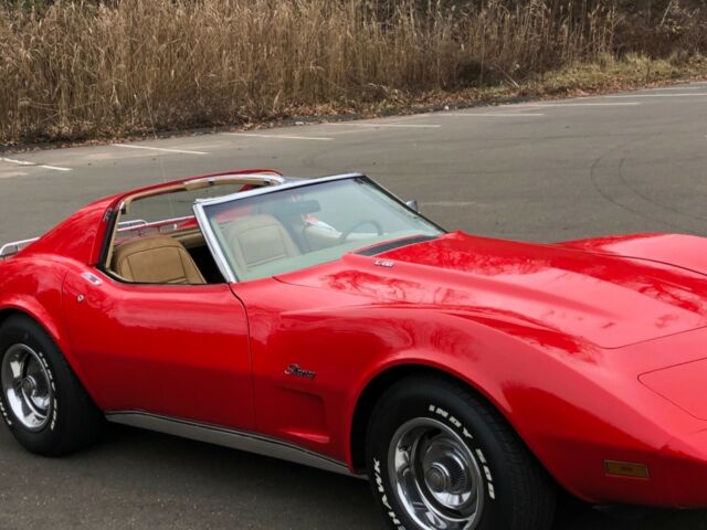 Chevrolet Corvette 1976 image number 32