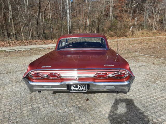 Oldsmobile Starfire 1962 image number 21