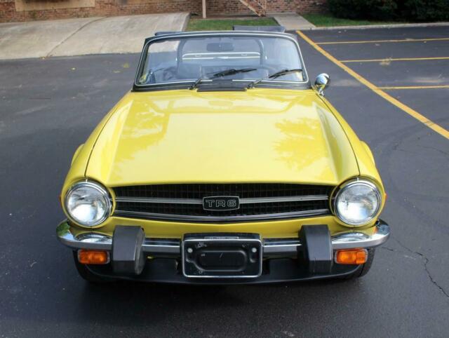 Triumph TR-6 1976 image number 3