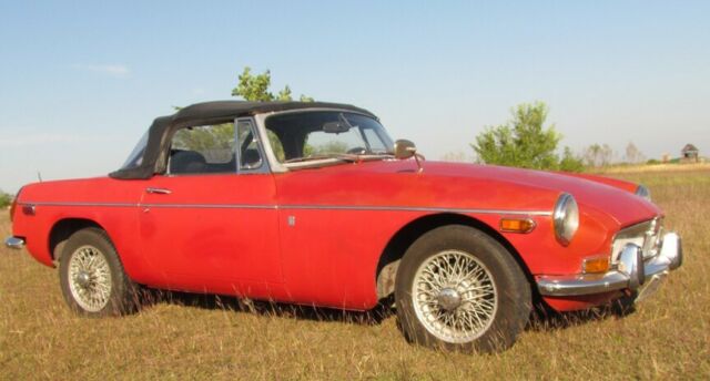 MG MGB 1970 image number 1