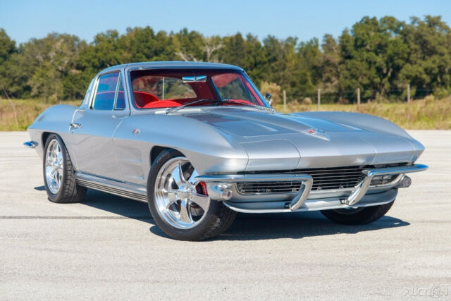 Chevrolet Corvette 1964 image number 1