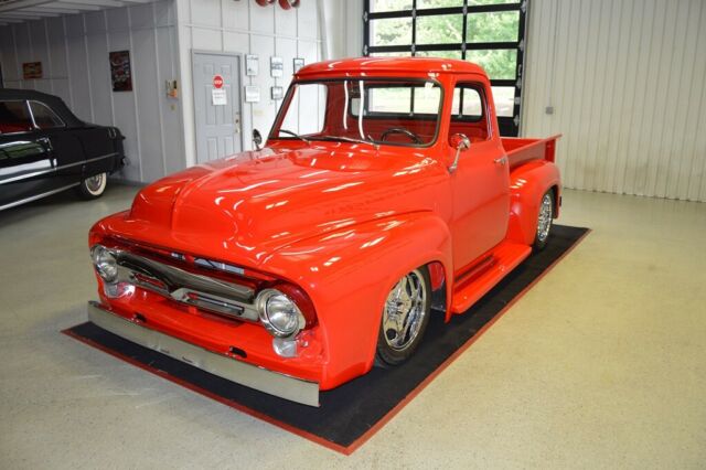 Ford F-100 1955 image number 2