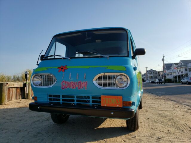 Ford E-Series Van 1967 image number 2