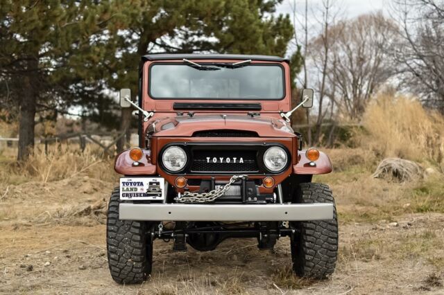 Toyota FJ Cruiser 1963 image number 1