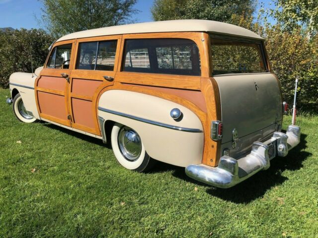 Chrysler Royal Town and Country 4 Door Station Wagon WOODY 1950 image number 1