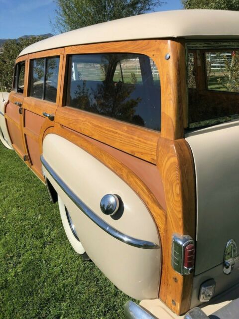 Chrysler Royal Town and Country 4 Door Station Wagon WOODY 1950 image number 14