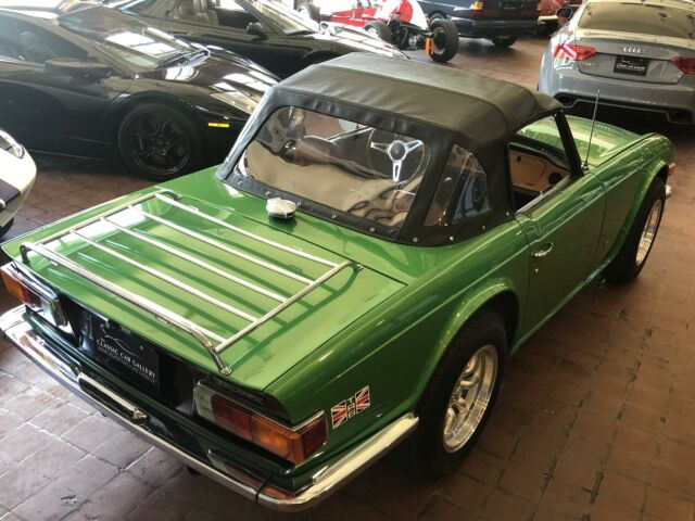 Triumph TR-6 1972 image number 36