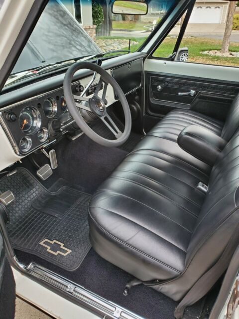 Chevrolet C10/K10 1972 image number 10